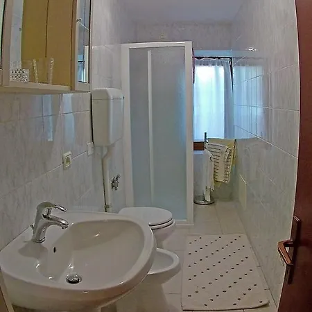 Tatiana Dependance Apartment Pieve (Lombardy)