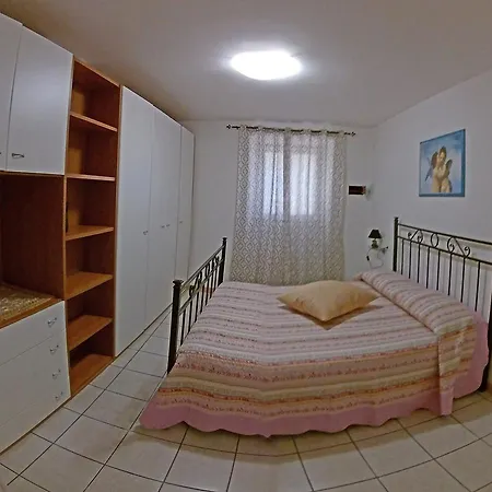 Apartment Tatiana Dependance Pieve (Lombardy)